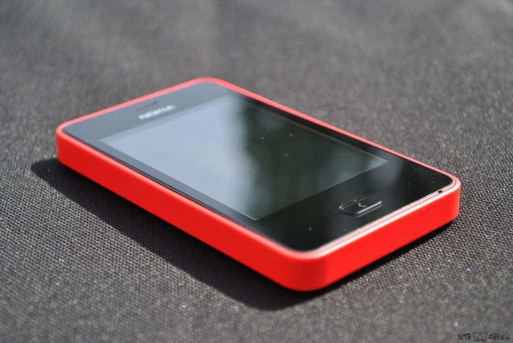 Nokia Asha 501 : Un mini Smartphone de 3 pouces
