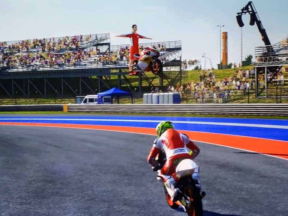 MotoGP 15 - Quelques bugs comiques