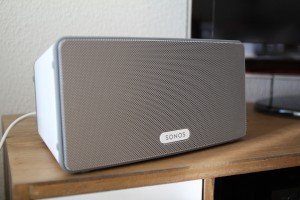 Sonos Play:3 : belle, mais difficile à conquérir (©Photo Violaine Fouillouse)