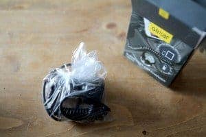 Chargeur Olixar - Mieux vaut vite oublier l'emballage en plastique !