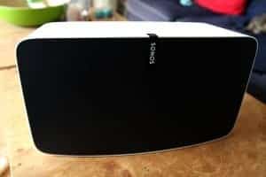 Sonos Play:5 - Cette enceinte est une charmeuse !