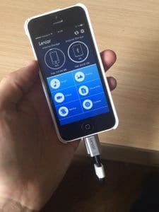 L'appli Lexar Manager vous permet de faire de suite des photos/videos sur le stick.