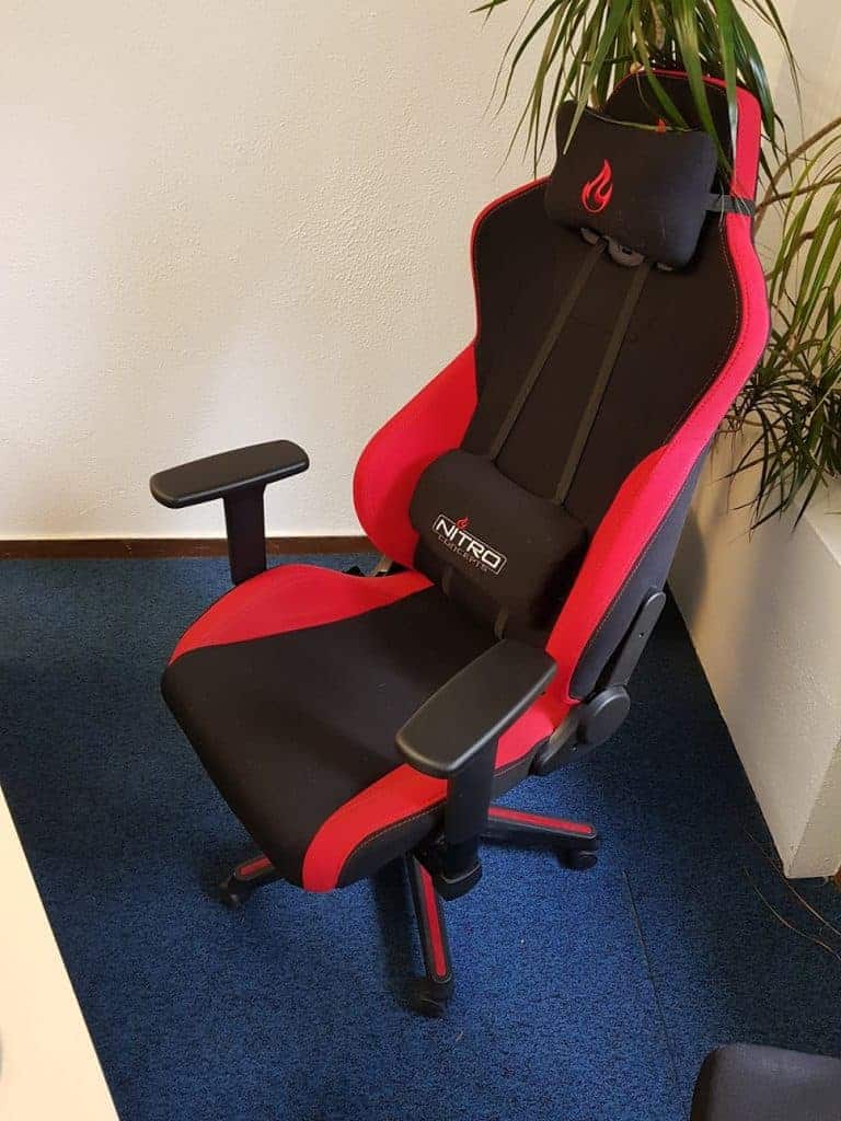 Nitro Concepts S300 - Mon modèle de test au bureau