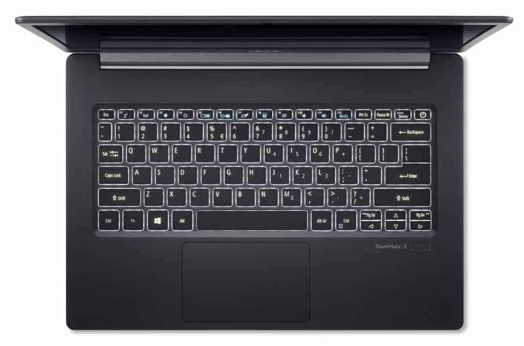 Le clavier du Acer TravelMate X5 dans sa version Qwerty (avec la demi touche Enter)