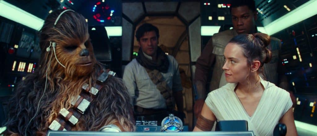 Les héros de Star Wars : l'Ascencion de Skywlaker aux commades du Faucon