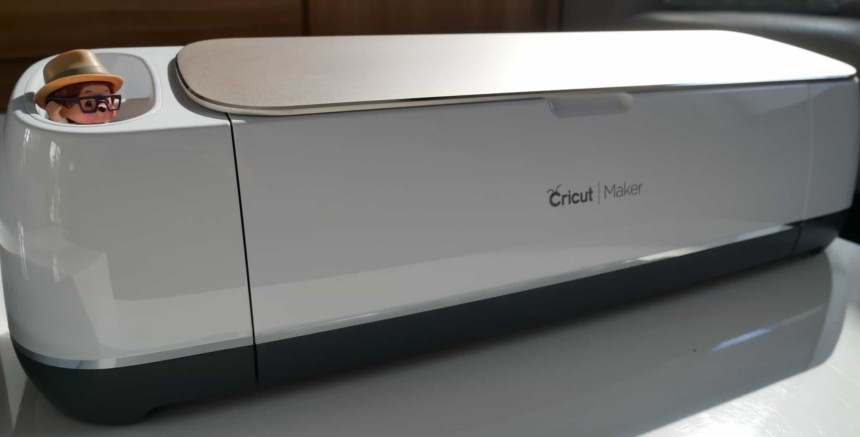 cricut maker front