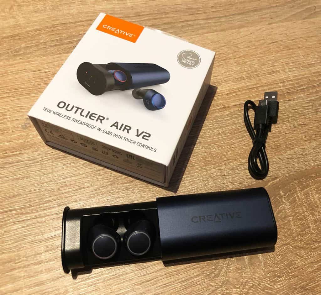 Les Creative Outlier Air V2 fraîchement sortis de leur boîte