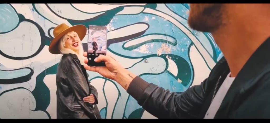 Oppo trouve son identité