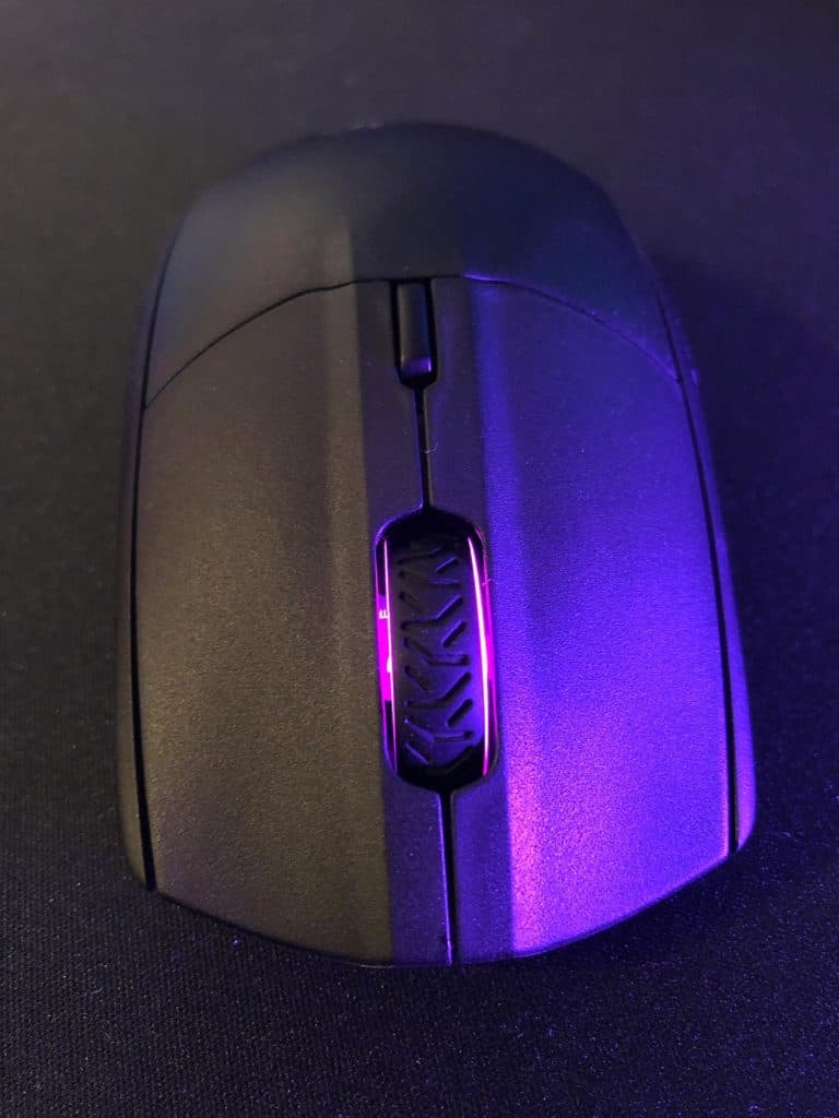Les boutons de la SteelSeries Rival 3 Wireless