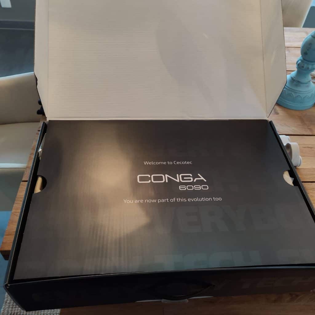 Conga 6090 avec packaging premium