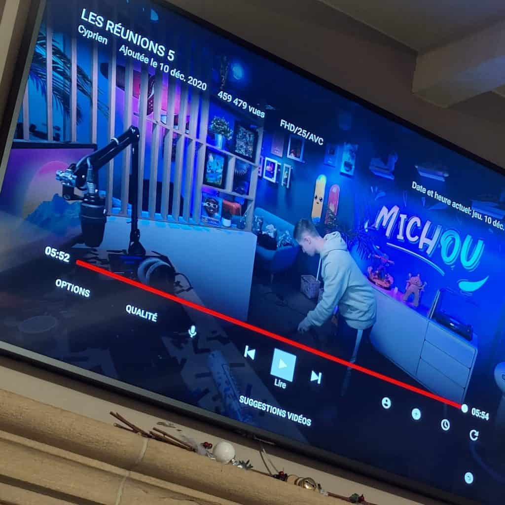 La Samsung The Frame intègre tous les services vidéos : YouTube, Amazon, Netflix, Rakuten, Disney etc