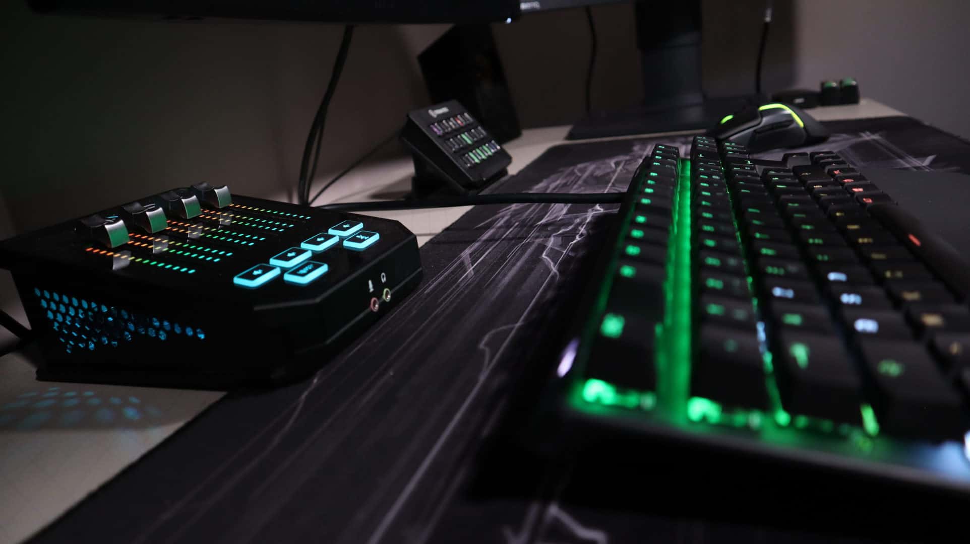 Go XLR mini TC HELICON