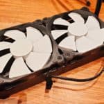 Gros plan sur les ventilateurs du Phanteks Glacier One