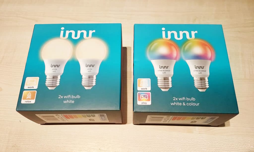 Les nouvelles ampoules connectées innr posées sur une table