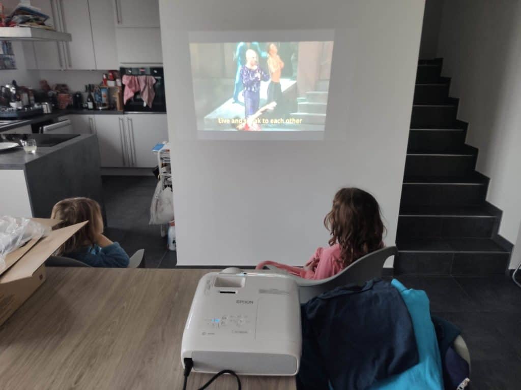 projecteur epson eh-tw5700