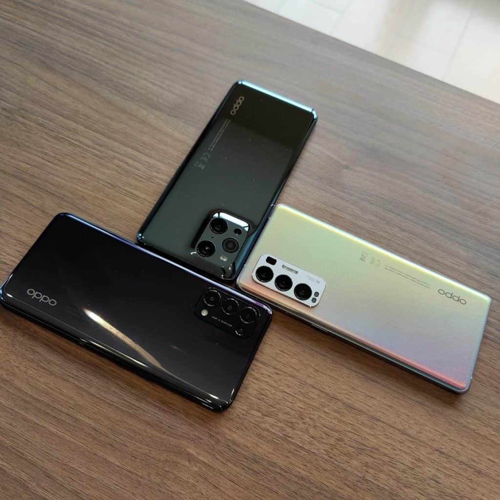Les trois modèles de la famille X3 : L'Oppo Find X3 Pro, Oppo Find X3 Neo et Oppo Find X3 Lite