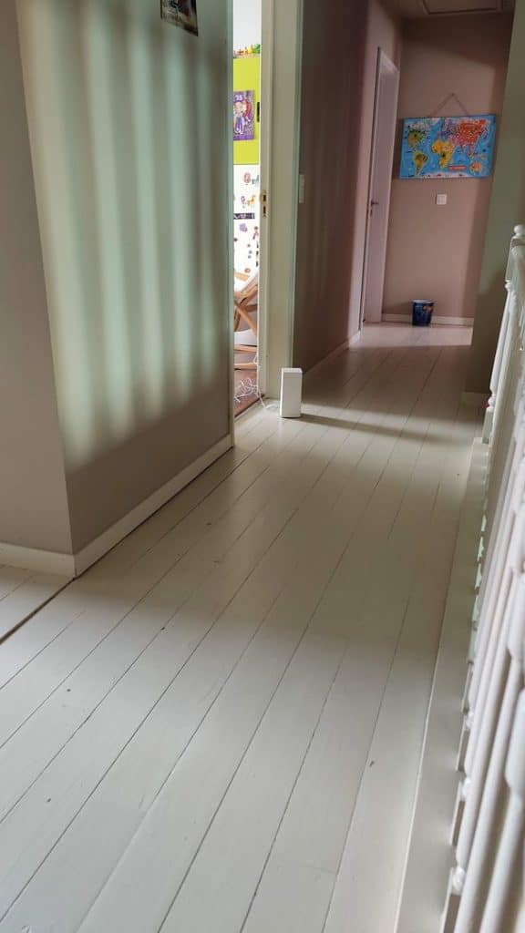 Un seul point au centre de la maison :)