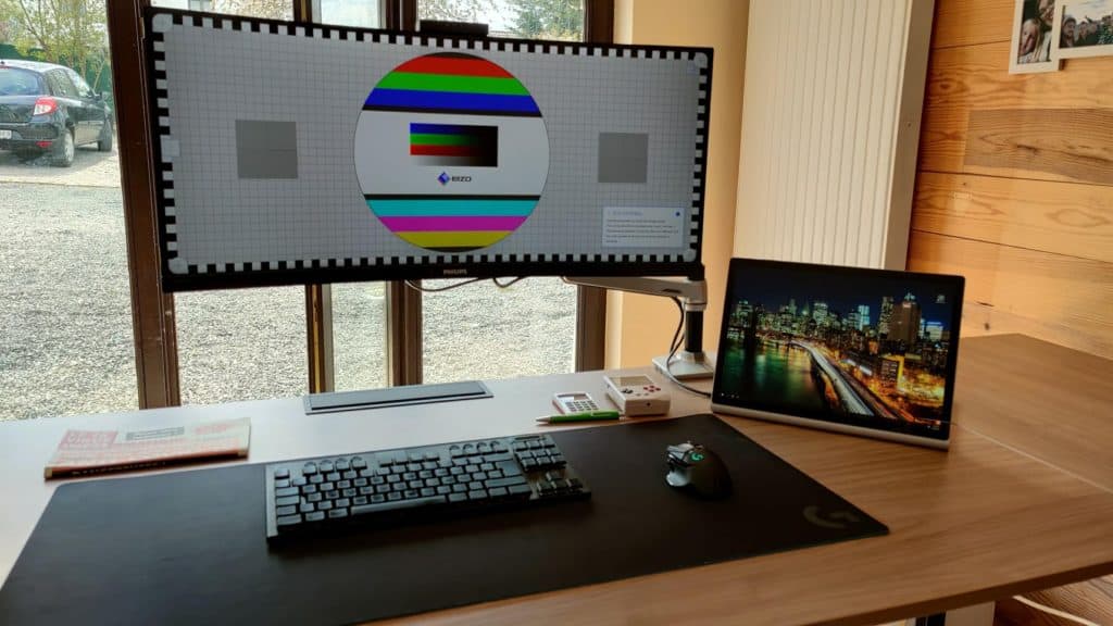 Philips 346P1 - La colorimétrie est satisfaisante mais ne conviendra pas pour de l'imprimerie ou de l'édition photo car le dispositif anti lumière bleue modifie un peu la gamme