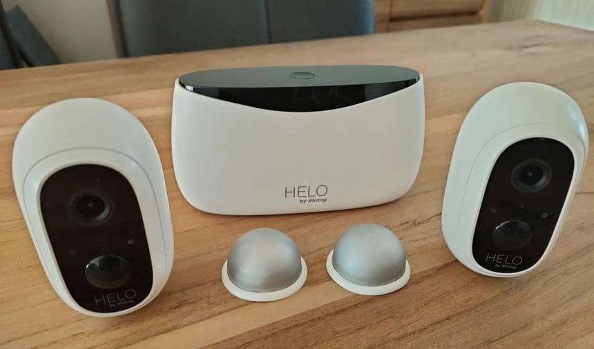 le Camera-B-Kit Helo by Strong posé sur une table