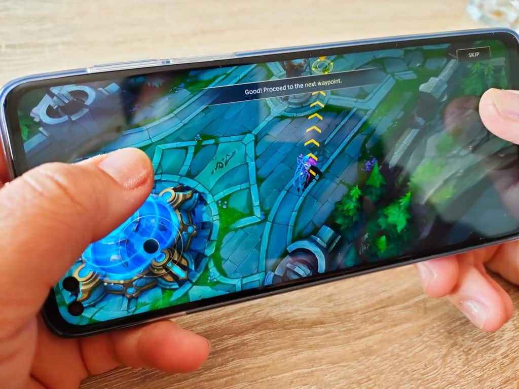 League of Legends sur le moto g100