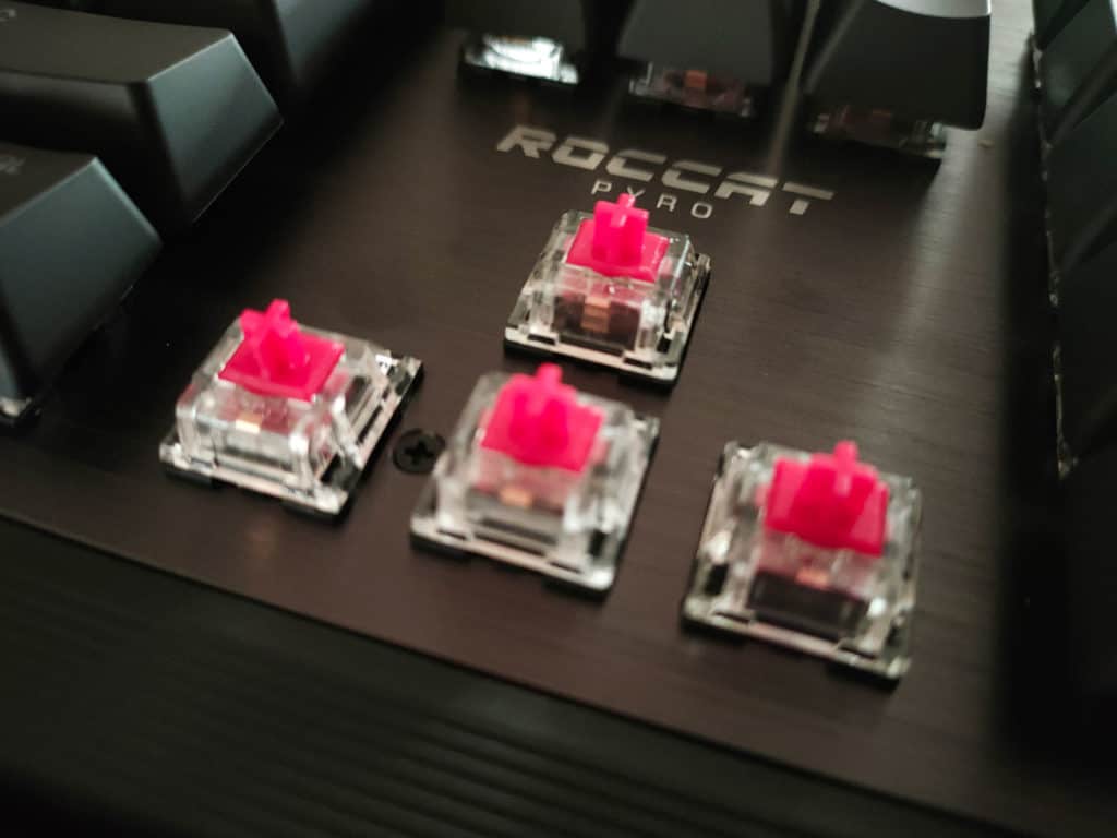 Les switchs du Roccat Pyro