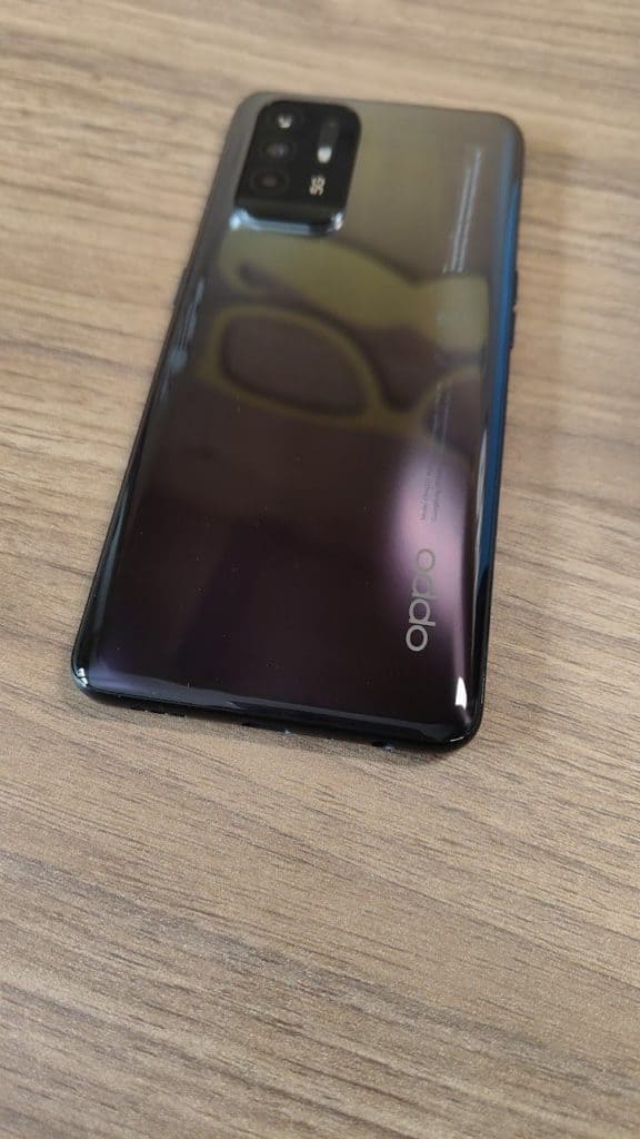 L'arrière est un véritable miroir