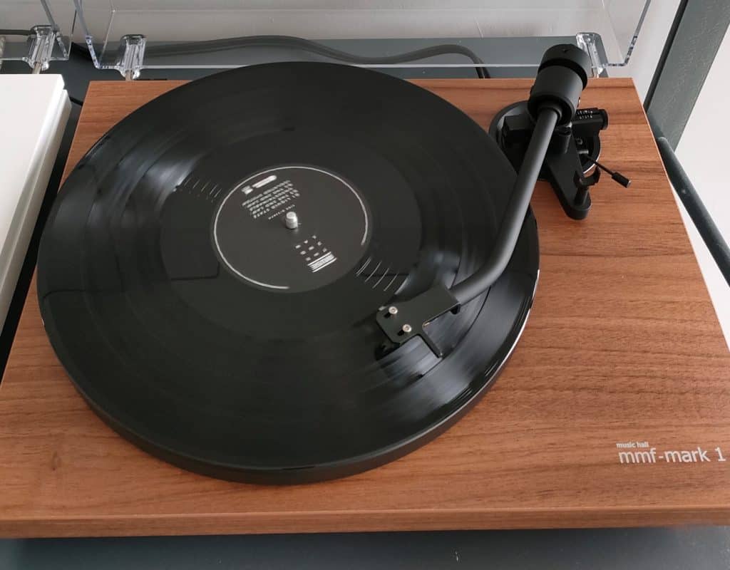 musical-hall-mmf-mark 1 walnut