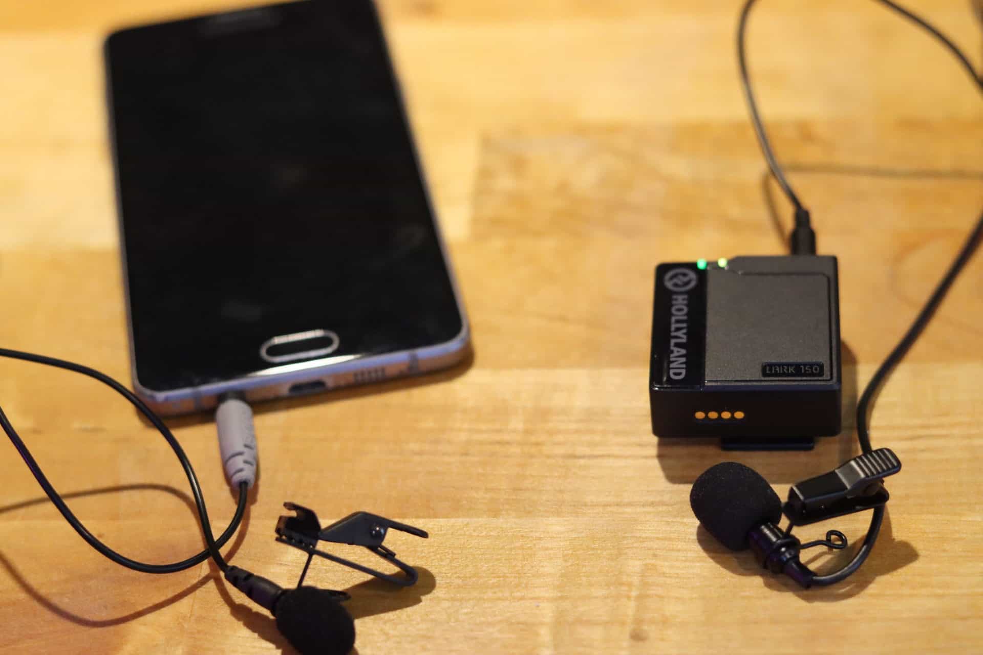 lark 150 vs lavalier RODE