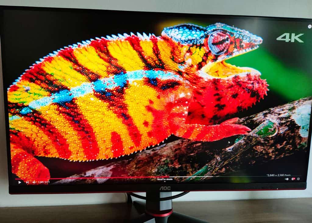 Une vidéo en 4K sur l'AOC U28G2XU