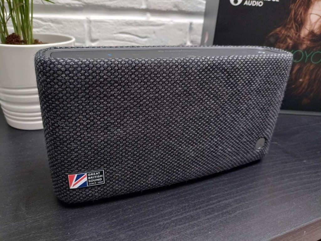 L'enceinte Cambridge Audio Yoyo (S)