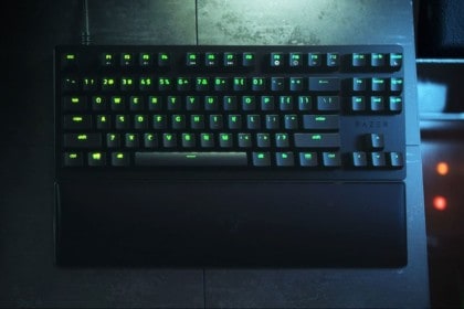 Le visuel officiel du Razer Huntsman V2 TKL