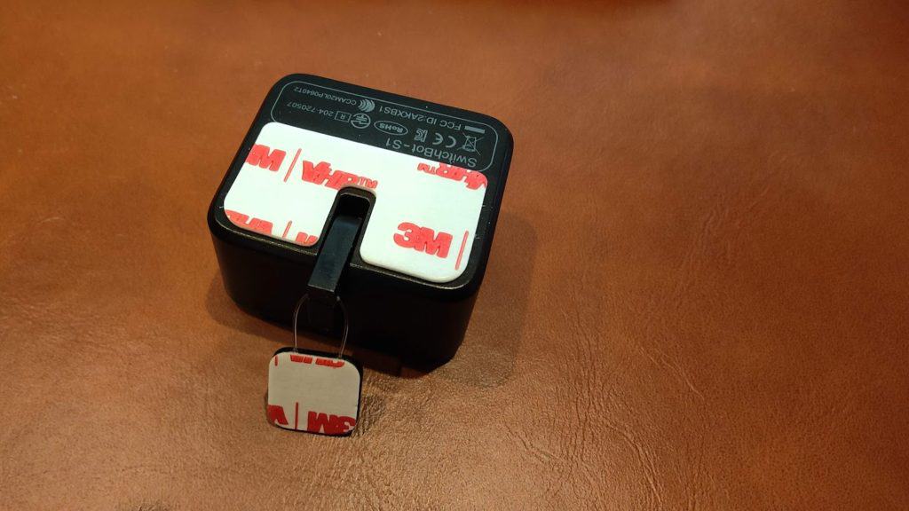 SwitchBot Bot - le mode commutation permet d'allumer et éteindre un interrupteur avec seulement un seul bot 