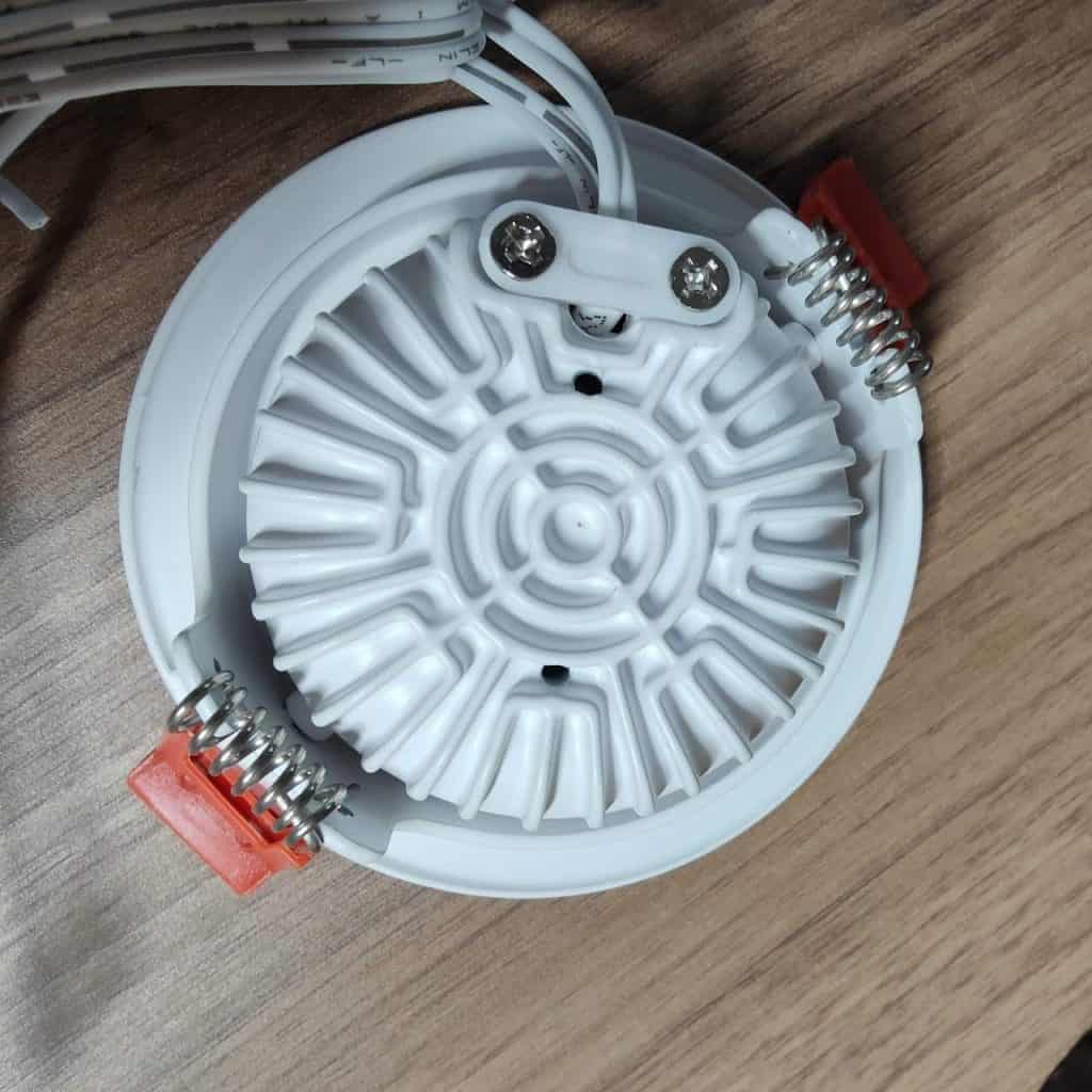 Innr lampes - Les finitions sont tops