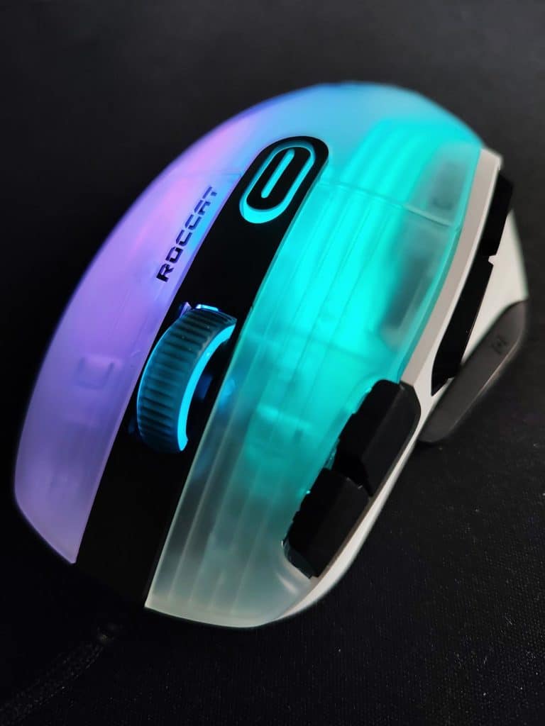 Gros plan sur la Roccat Kone XP