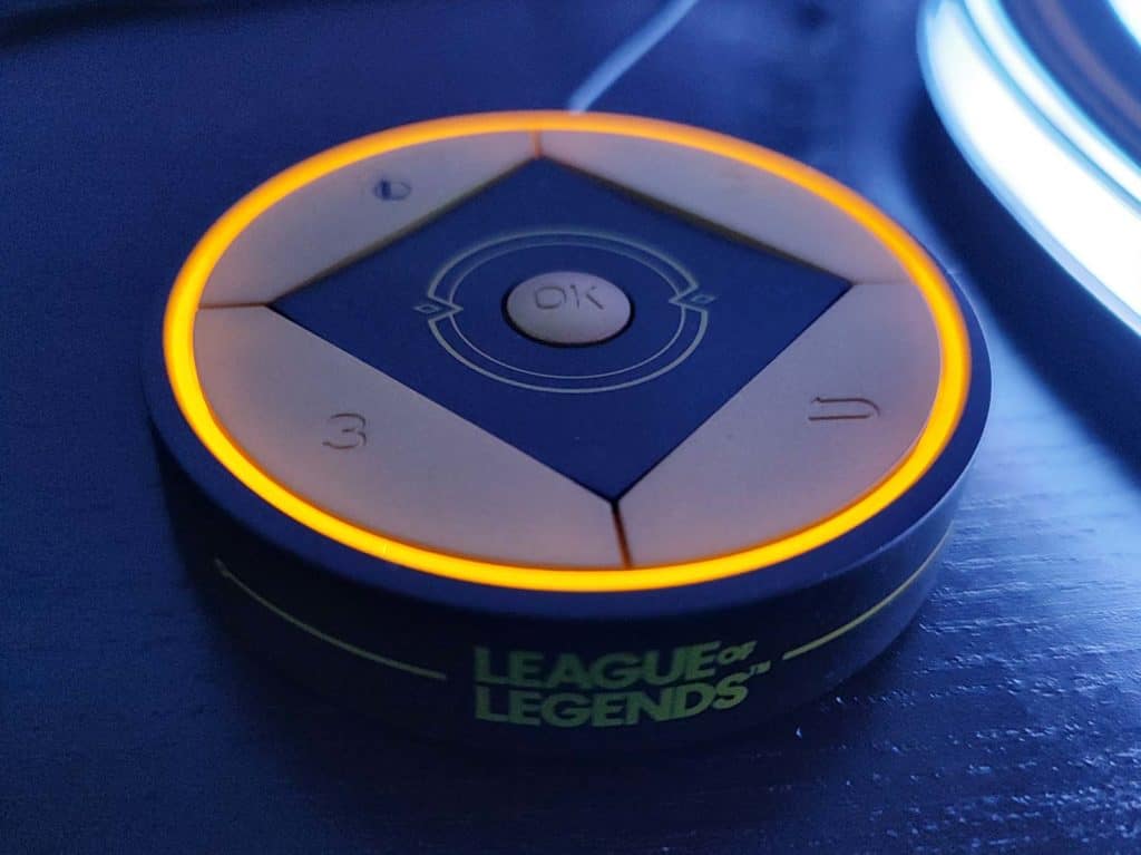 Le boitier de contrôle de l'AOC Agon Pro AG275QXL