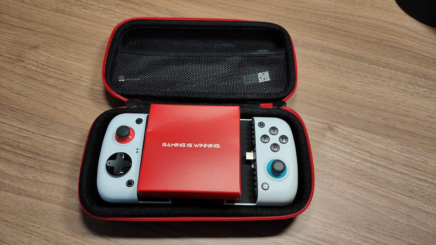 Gamesir X3 - voici le kit avec sa pochette