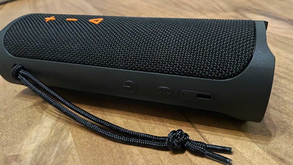 L'arrière de la Creative MUVO Go