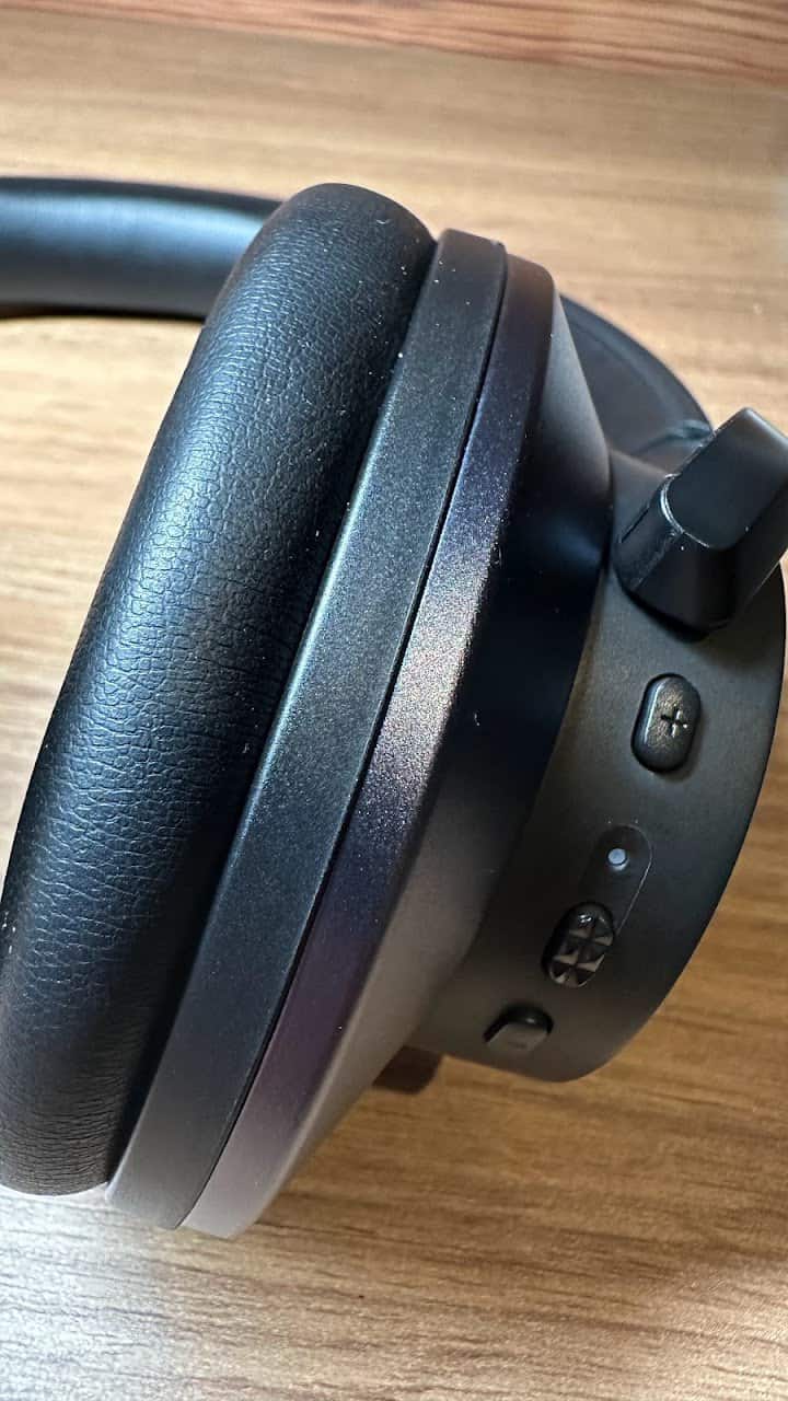 OneOdio Focus A10 - les boutons de commande