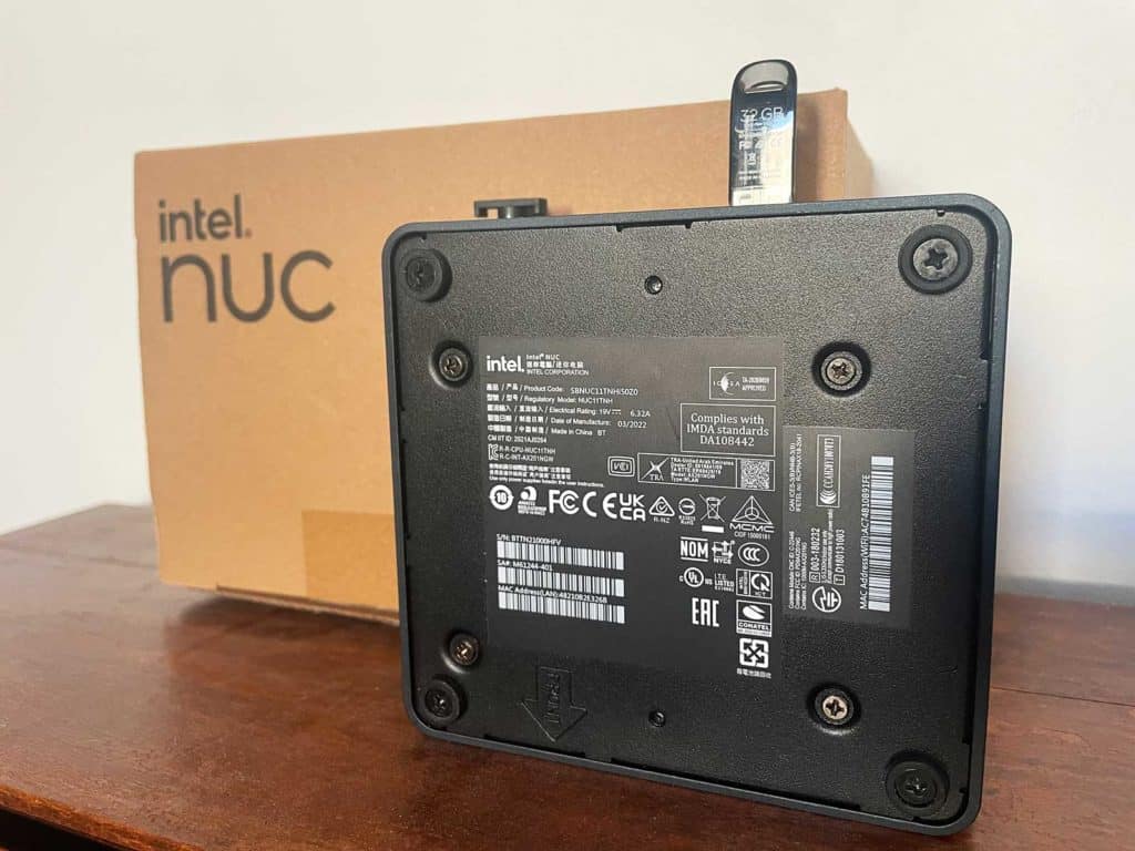 Le dessous de la Retrobox 4