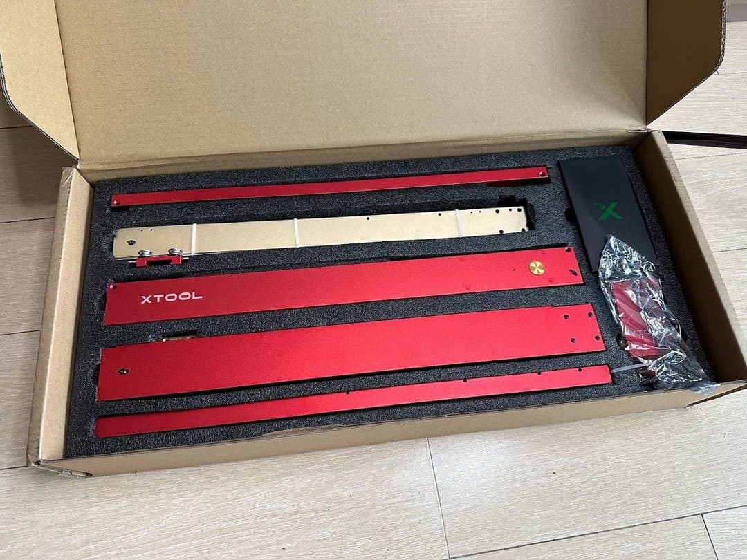 xTool D1 Pro 20 W : tout est emballé de manière sécurisée