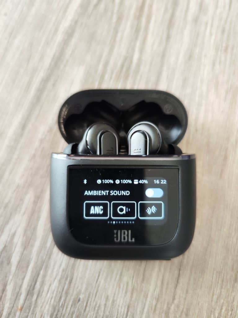 JBL Tour Pro 2 boitier