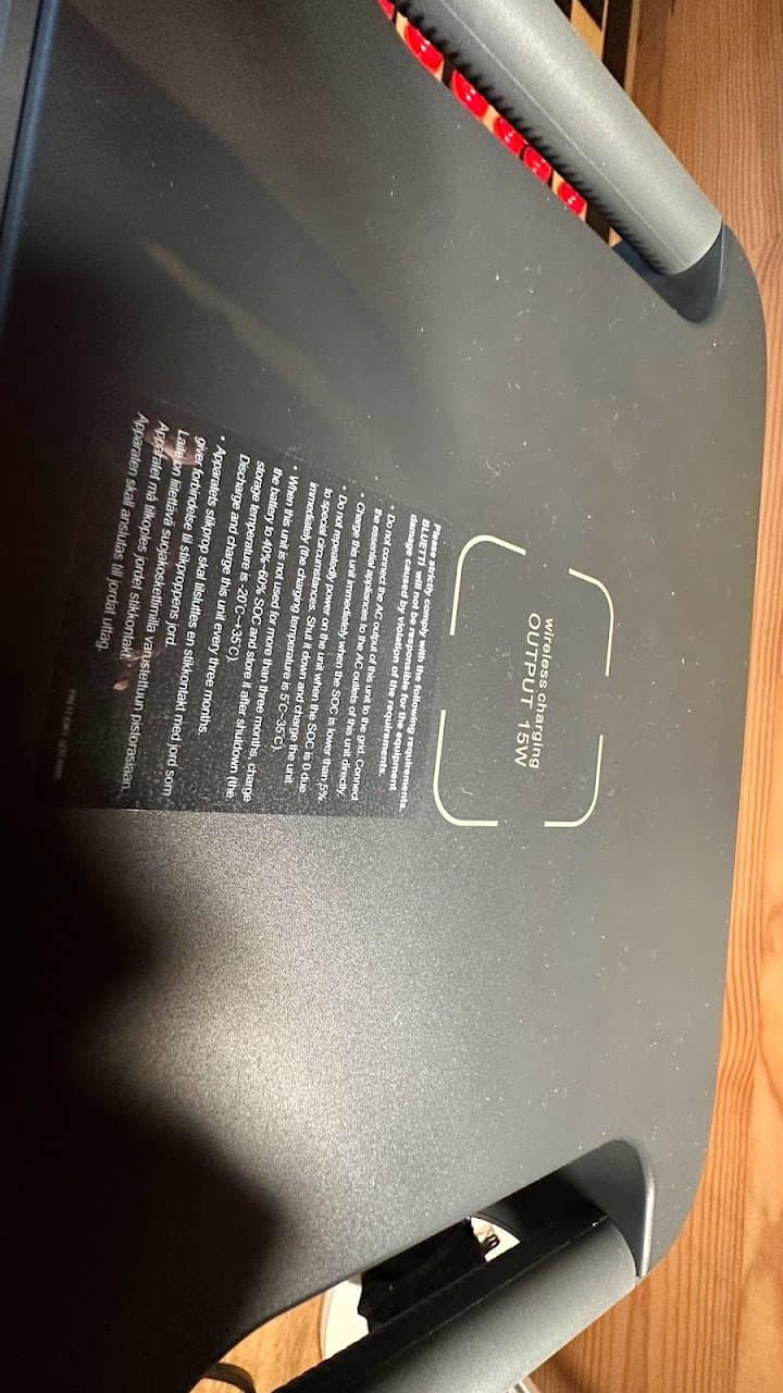 BLUETTI AC180 : la recharge sans fil