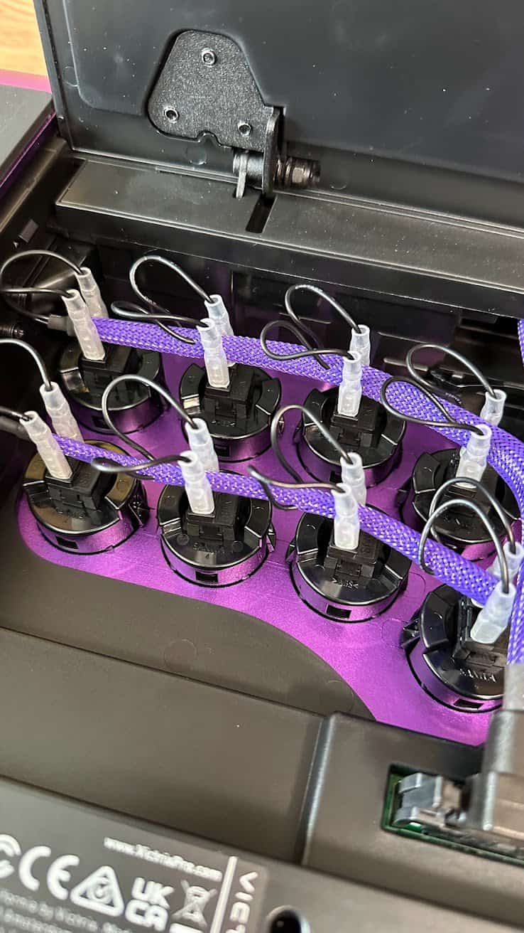 Victrix PS5 PRO FS : le câble management est dingue