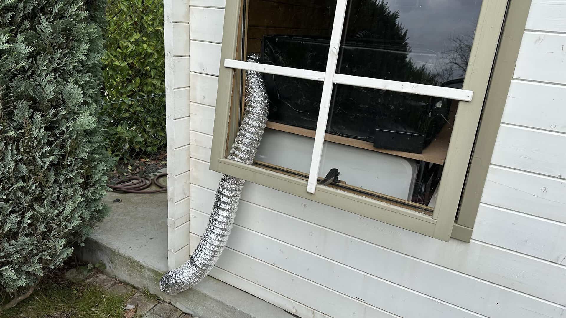 Sculpfun S30 Max : l'évacuation des odeurs