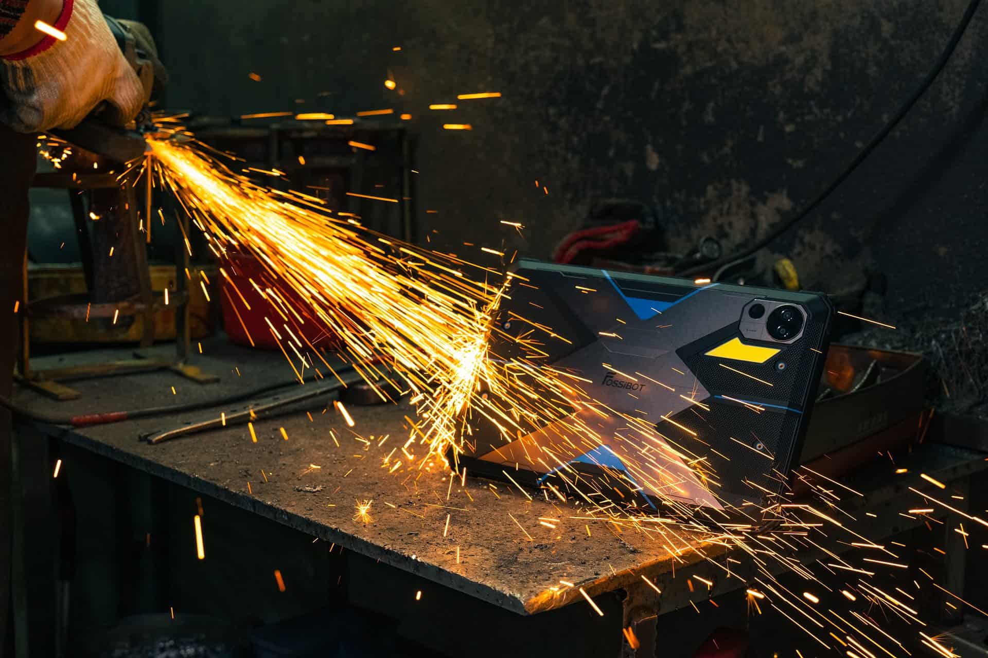 FOSSiBOT DT2 robuste