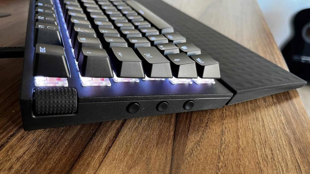 La molette et les boutons programmables du NZXT Function