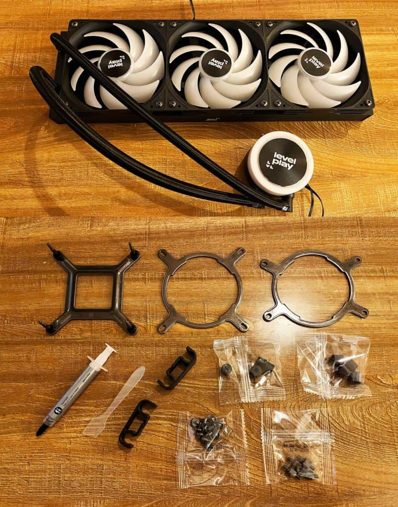 Le Levelplay Combat Liquid 360 SE fraîchement déballé