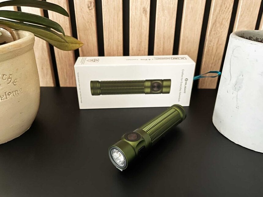 La Olight Baton 4 Pro et son packaging