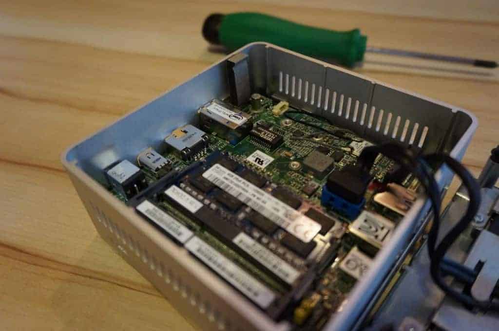 Intel Nuc NUC5i5MYHE Avis