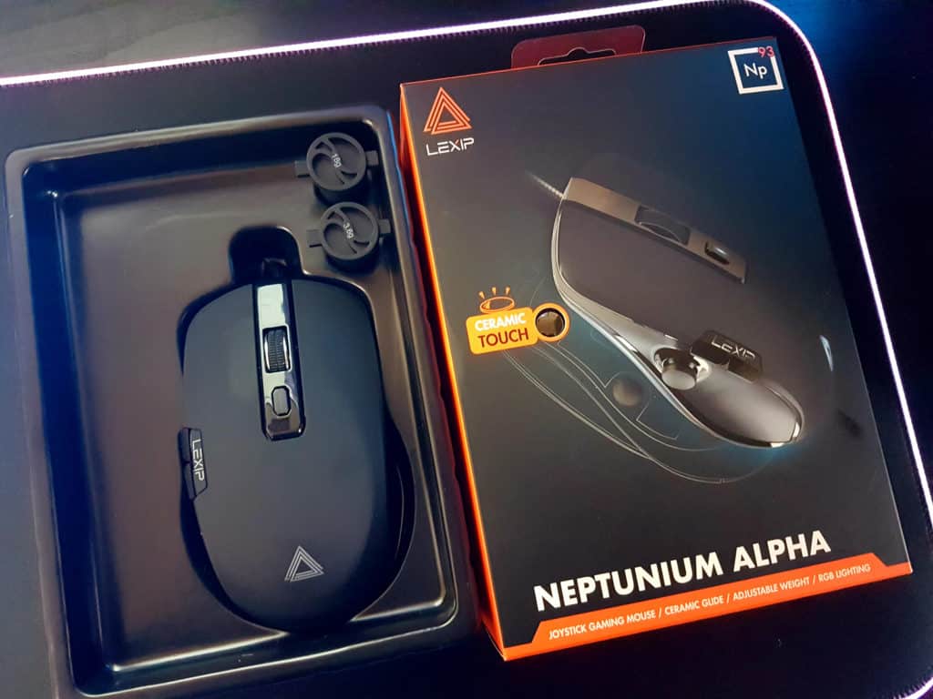 La souris LEXIP Np93 Alpha dans sa boîte